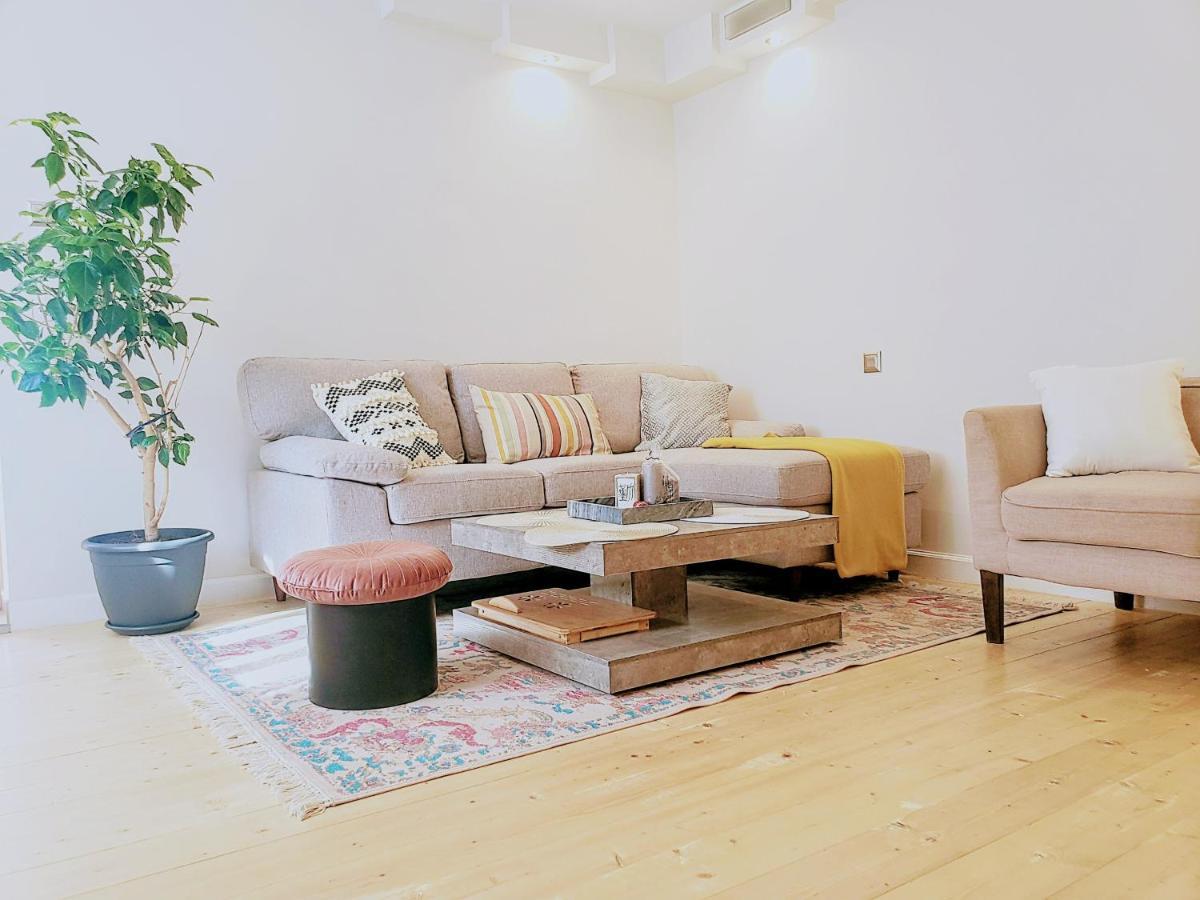 Cosy Studio-House With Terrace Targu Mures Ngoại thất bức ảnh